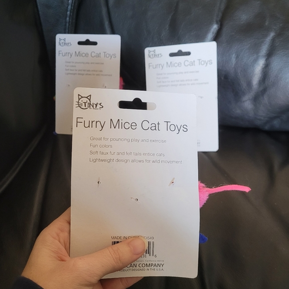 NEW Tiny's Pet Products Cat Toy Interactive 3 Pack Mouse Shaped Toy - Picture 4 of 4